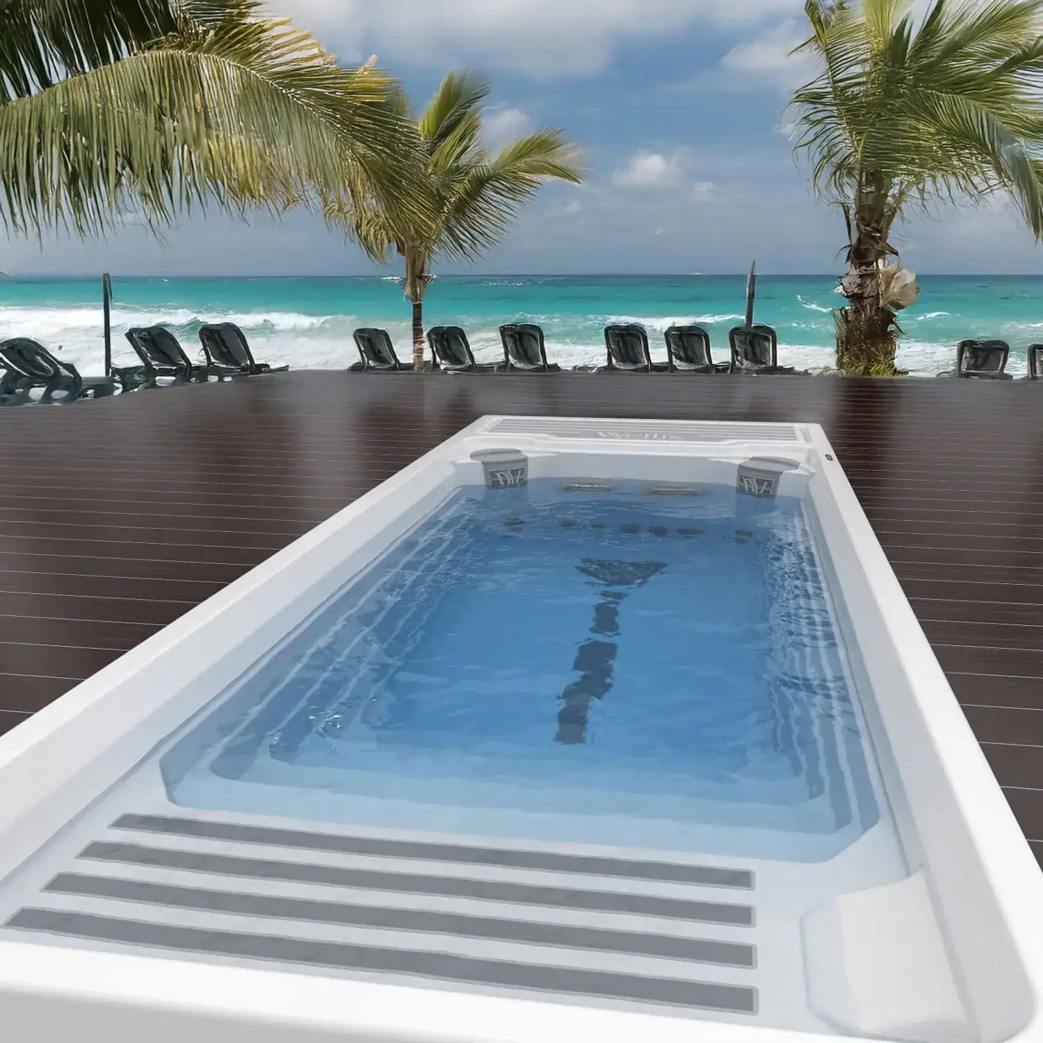 Beach Club Deluxe Swimming Pool - Image 7