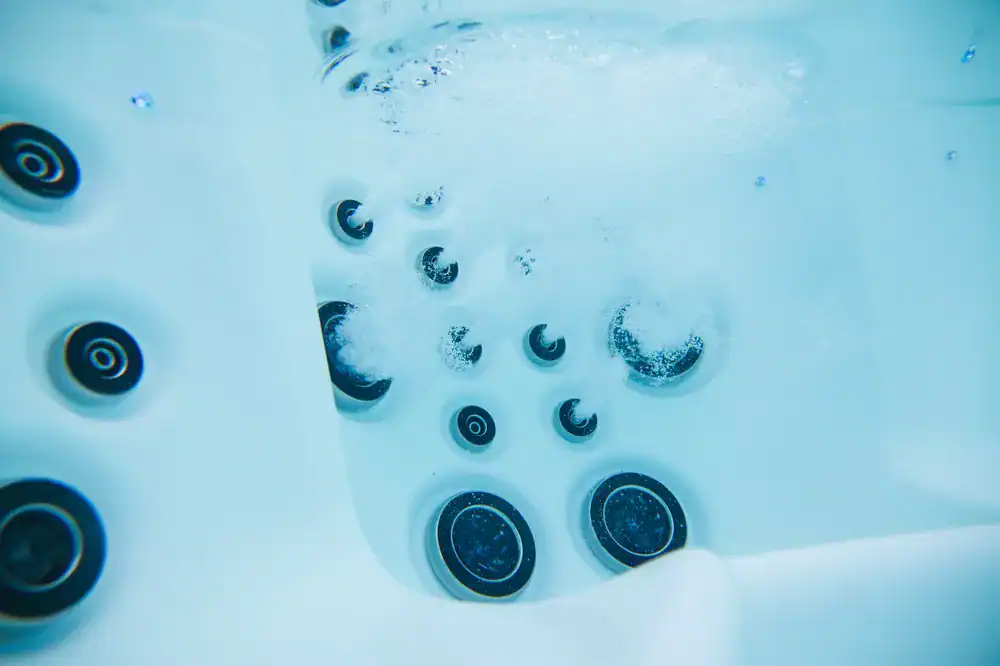 Avatar Premium Hot Tub - Image 2