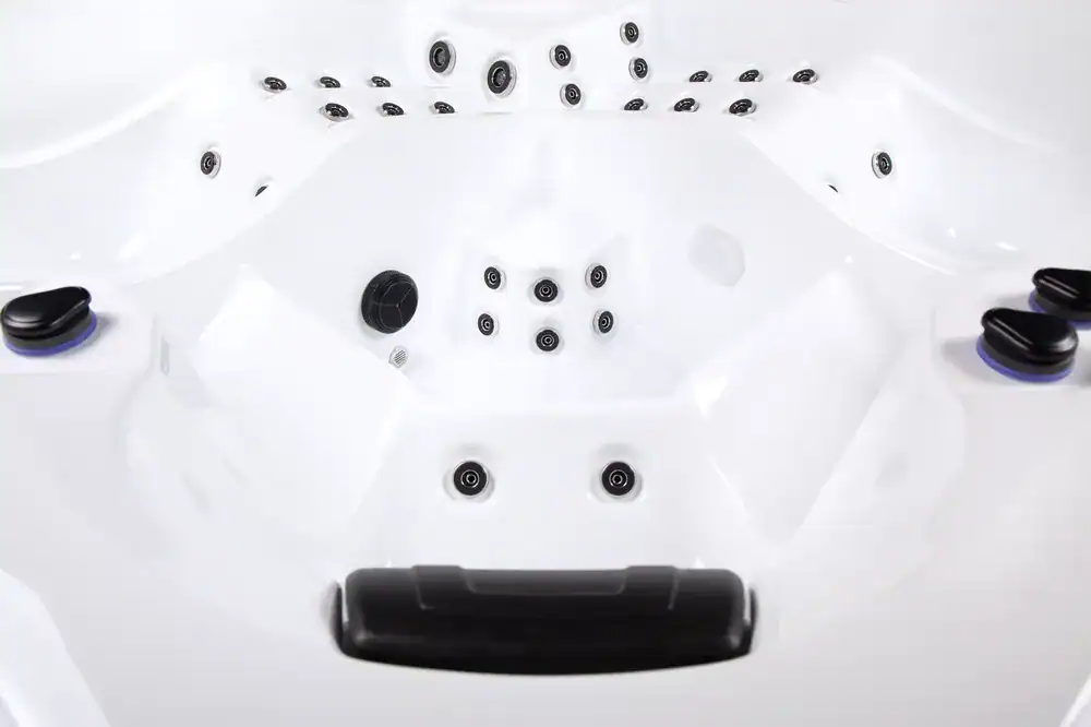 Matrix Premium Hot Tub - Image 10